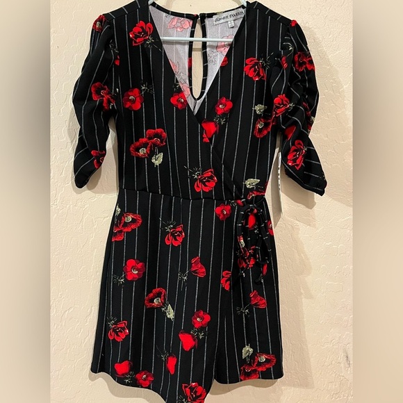 Almost Famous Pants - Almost Famous Black Red Floral Wrap Romper Puff Sleeve Pinstripe NWT-Size Small